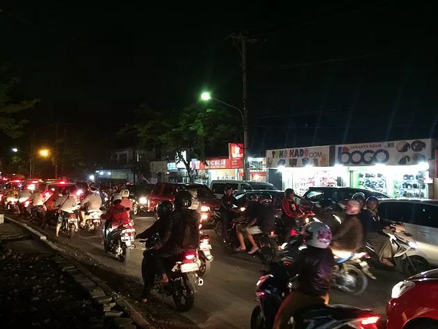 Traffic jam takes away people’s productivity and Work-Life Balance